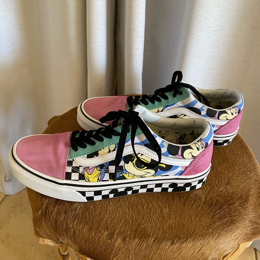 VANS Old Skool Disney Collab 80’s Mickey Mouse Men’s 8.5 Disneyland Sneakerhead - Picture 4 of 10